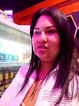 Snapshot of Marcela87 chatting on February 9, 1:33 am Marcela87 online show from February 9, 1:33 am