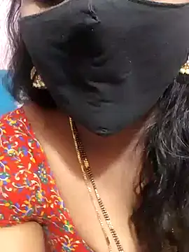 louise92 online show from December 19, 5:40 pm