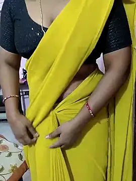 louise92 online show from February 13, 8:59 am