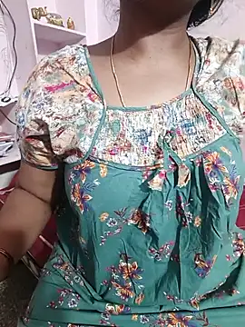 louise92 online show from June 16, 8:33 pm