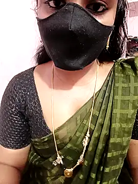 louise92 online show from July 12, 1:02 pm