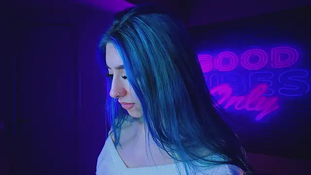 AriaVoss online show from December 22, 11:52 pm