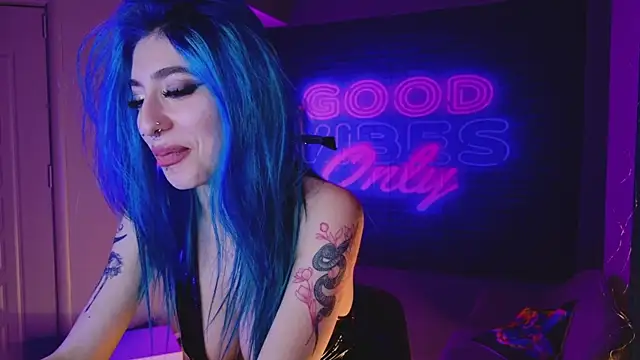 AriaVoss online show from February 8, 11:34 pm