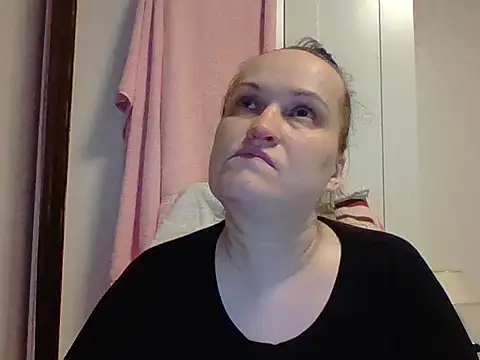  squirty cum lady  online show from March 8, 5:22 pm