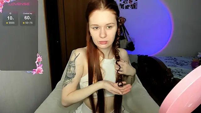 EmilySoul online show from October 31, 10:16 am