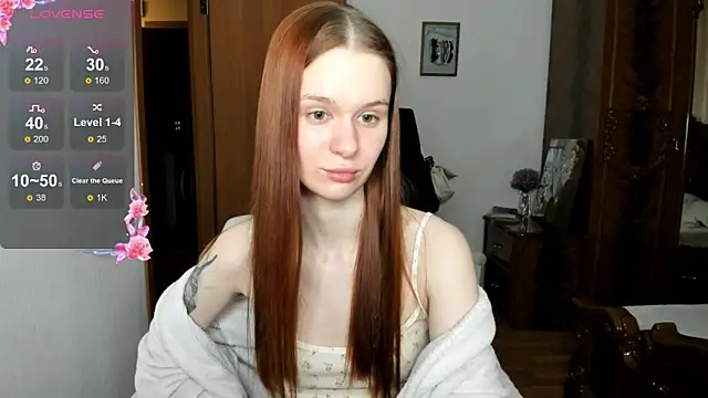 EmilySoul online show from March 1, 6:32 pm