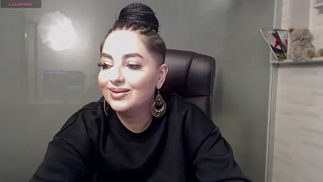 Snapshot of BustyAllyy chatting on March 7, 11:38 pm BustyAllyy online show from March 7, 11:38 pm