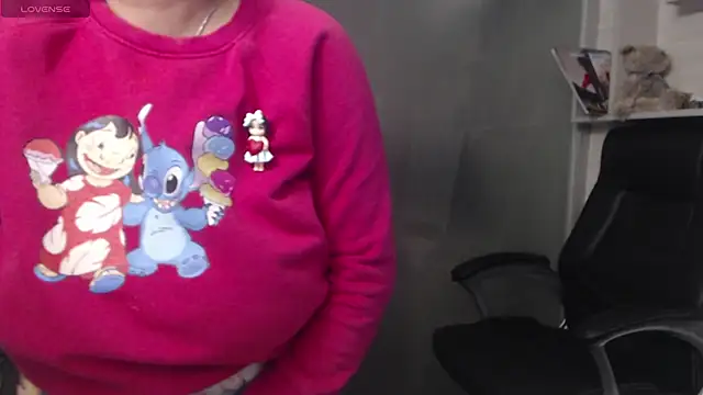 Snapshot of BustyAllyy chatting on March 14, 1:48 am BustyAllyy online show from March 14, 1:48 am