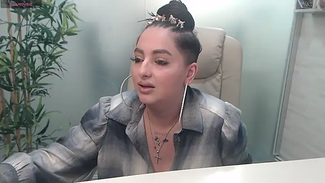 Snapshot of BustyAllyy chatting on March 15, 6:54 pm BustyAllyy online show from March 15, 6:54 pm