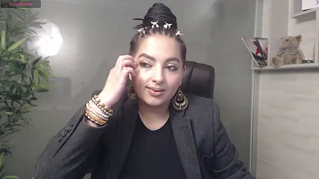 Snapshot of BustyAllyy chatting on March 16, 8:00 pm BustyAllyy online show from March 16, 8:00 pm