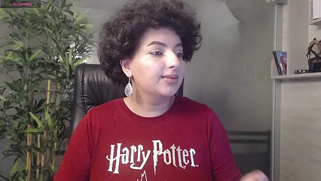 Snapshot of BustyAllyy chatting on September 12, 4:07 pm BustyAllyy online show from September 12, 4:07 pm