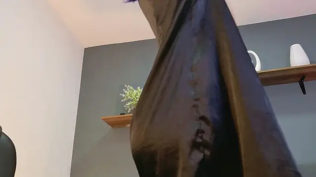 nya ah online show from February 7, 12:14 am