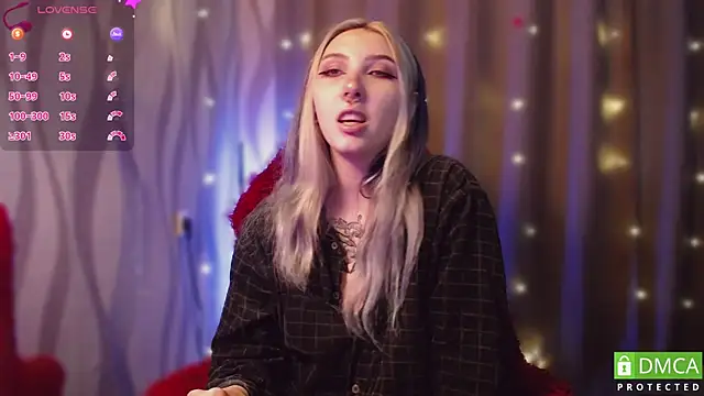 JustMeowGirl online show from January 19, 7:25 am