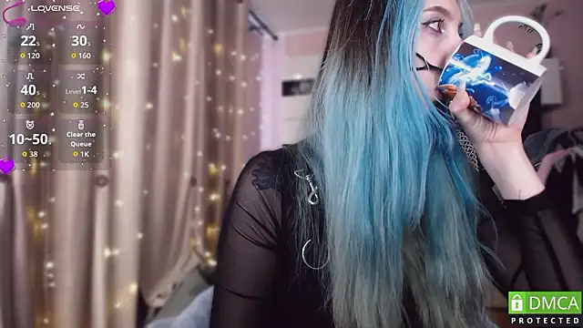 JustMeowGirl online show from March 8, 5:44 am