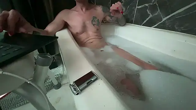 sissysylvia online show from February 11, 4:35 pm