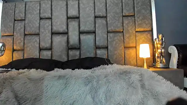 Foxy Assh  online show from February 8, 12:17 pm