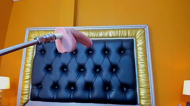 Foxy Assh  online show from March 22, 11:32 am