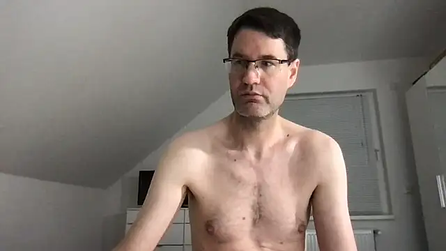 zxzx cam1 online show from December 28, 1:39 am