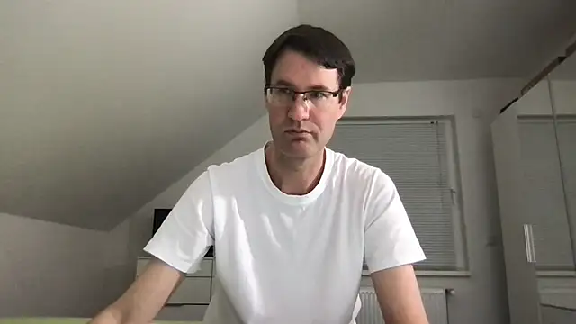 zxzx cam1 online show from March 7, 3:49 pm