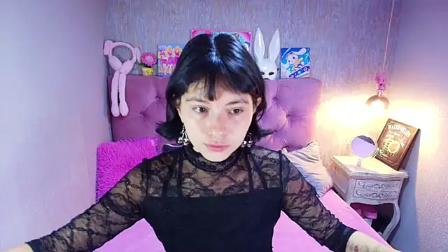 charlottemoonxz online show from February 18, 5:09 pm