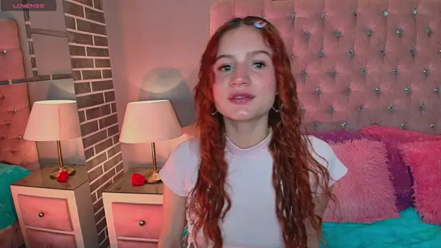 AdelaineBest online show from October 18, 2:14 am