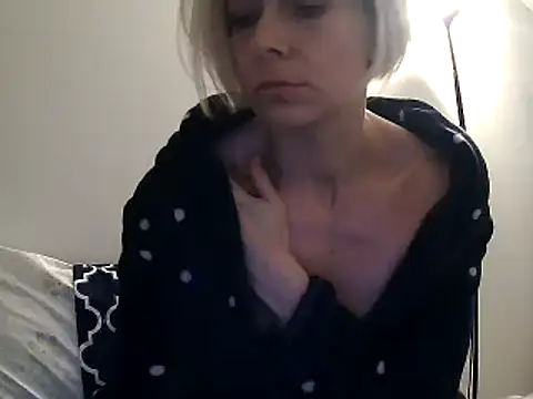 anechka1 online show from January 29, 1:05 am