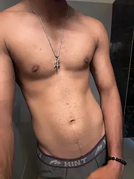 Snapshot of freecallboi chatting on May 4, 2:29 am freecallboi online show from May 4, 2:29 am