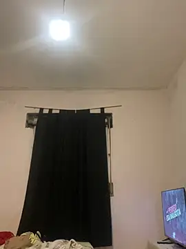 canderodrig777 online show from December 14, 6:35 am