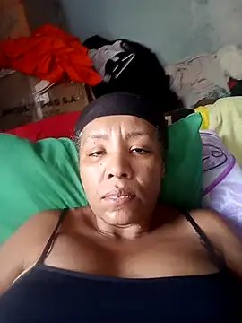 Snapshot of Surreyaa chatting on September 20, 7:15 pm Surreyaa online show from September 20, 7:15 pm