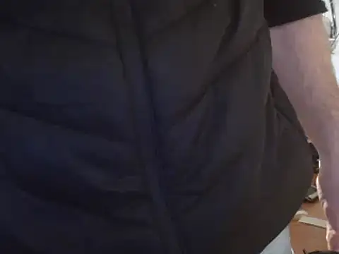 Snapshot of 0815lukas2024 chatting on February 24, 12:20 am 0815lukas2024 online show from February 24, 12:20 am