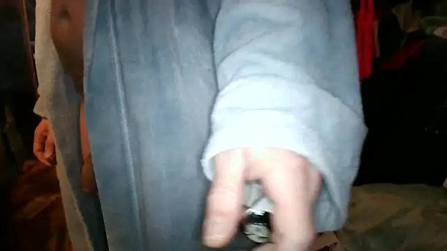 Snapshot of 0815lukas2024 chatting on November 14, 1:26 am 0815lukas2024 online show from November 14, 1:26 am