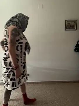 Kamaleonix online show from October 9, 4:38 pm