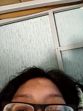 ladygmusic online show from February 3, 2:21 am