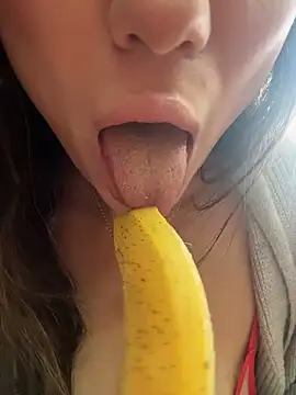 MooonReal online show from December 4, 5:28 am