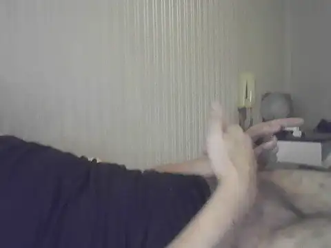 Snapshot of Stilloving chatting on February 18, 6:53 am Stilloving online show from February 18, 6:53 am