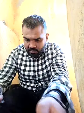 ListedLoin online show from February 20, 8:28 am