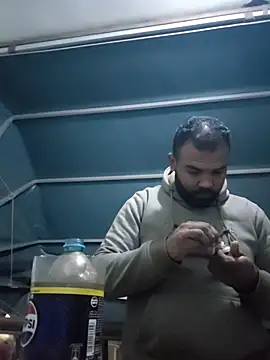 ListedLoin online show from December 19, 11:45 pm