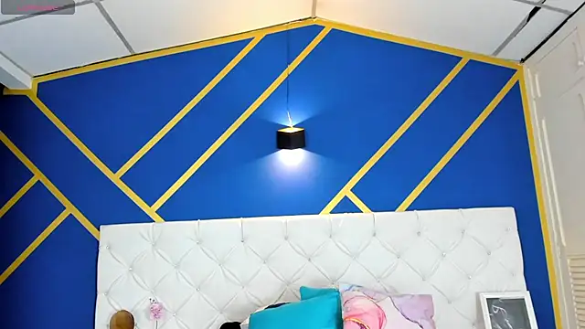 ariel villa online show from March 18, 1:43 am