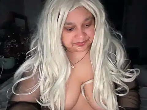 MelanieFawker online show from September 21, 2:57 am