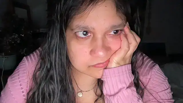 MelanieFawker online show from October 17, 2:48 am