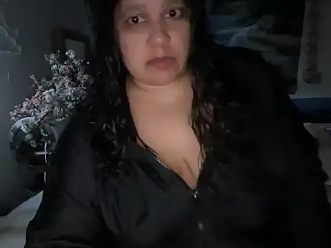 MelanieFawker online show from March 26, 12:50 am