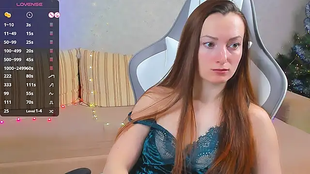 Snapshot of FlamyGold chatting on December 21, 11:24 pm FlamyGold online show from December 21, 11:24 pm