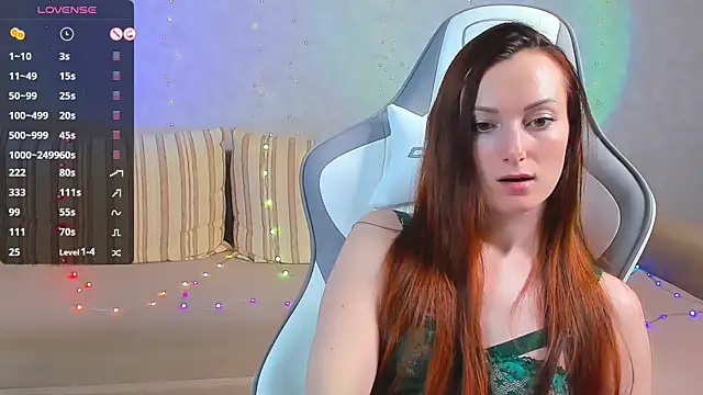 Snapshot of FlamyGold chatting on March 10, 8:59 am FlamyGold online show from March 10, 8:59 am