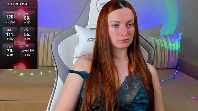 Snapshot of FlamyGold chatting on October 27, 12:26 am FlamyGold online show from October 27, 12:26 am