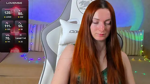 Snapshot of FlamyGold chatting on October 28, 12:36 am FlamyGold online show from October 28, 12:36 am