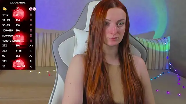 Snapshot of FlamyGold chatting on November 9, 12:31 am FlamyGold online show from November 9, 12:31 am