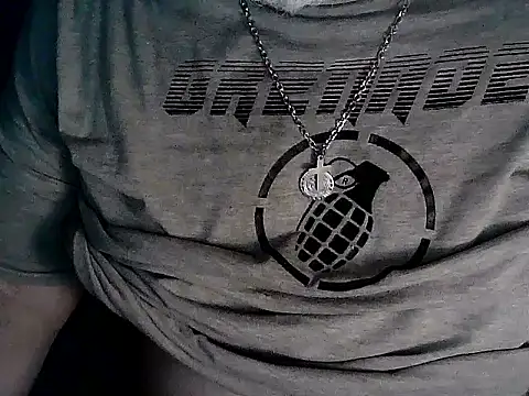 Snapshot of cashot58 chatting on October 16, 3:35 pm cashot58 online show from October 16, 3:35 pm