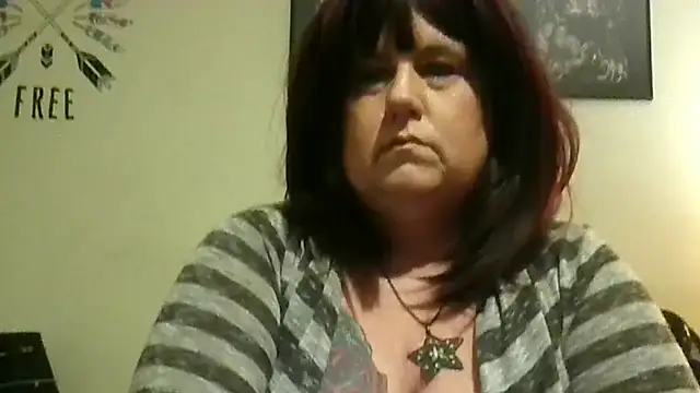 EyesofGlass 2XS online show from March 7, 12:48 am