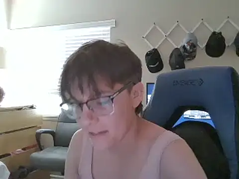 KaliSnow199623 online show from January 7, 9:46 pm