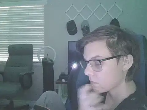 KaliSnow199623 online show from February 15, 1:31 am